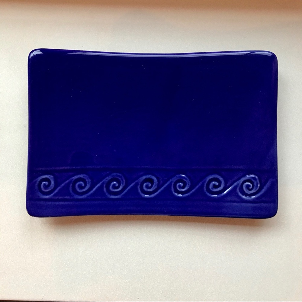 Maori design blue plate by Steiner NZ 8"Lx5"W